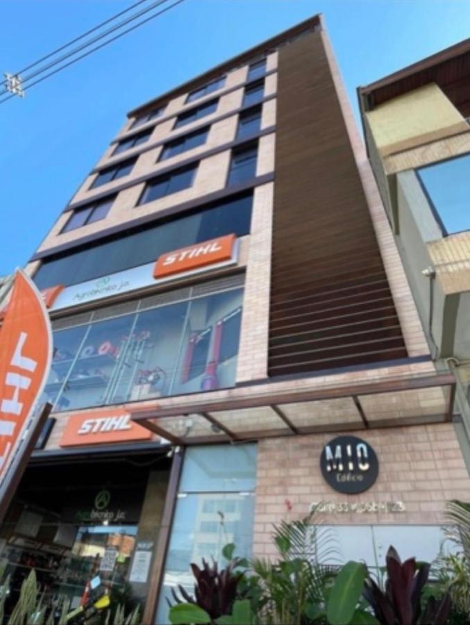 Apartamento En Laurels Medellín Esterno foto
