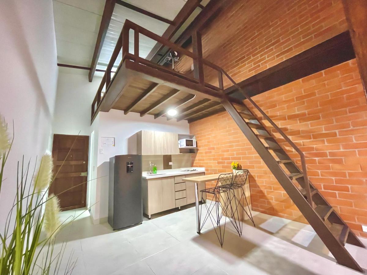 Apartamento En Laurels Medellín Esterno foto