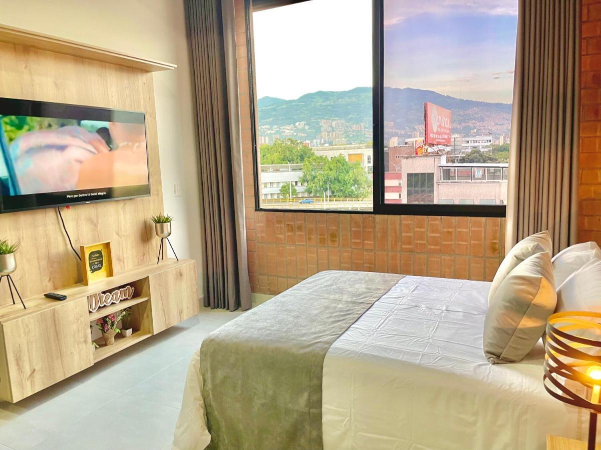 Apartamento En Laurels Medellín Esterno foto